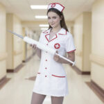 Disfraz De Doctora Con Maxi Jeringa Halloween Traje + Cintillo +